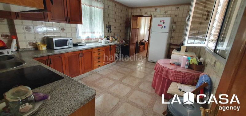 Foto 01acba37-62ce-431d-ad25-107e4a860772. Casa amb aparcament a El Arenal - La Pólvora Dos Hermanas