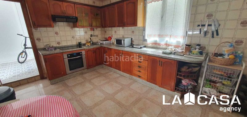 Foto 05a73804-261a-46cf-9bed-36b4a1145633. Casa amb aparcament a El Arenal - La Pólvora Dos Hermanas