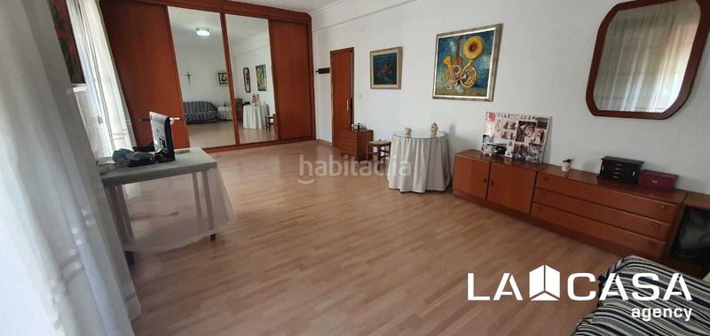Foto 4b6232e8-a7d4-4e14-9701-5ab2335ded64. Casa amb aparcament a El Arenal - La Pólvora Dos Hermanas
