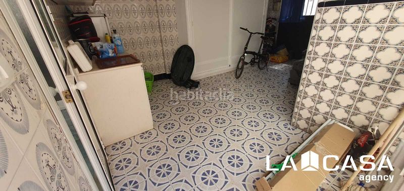 Foto 7d9580f2-aeaf-46fc-8265-0517b8d06245. Casa amb aparcament a El Arenal - La Pólvora Dos Hermanas