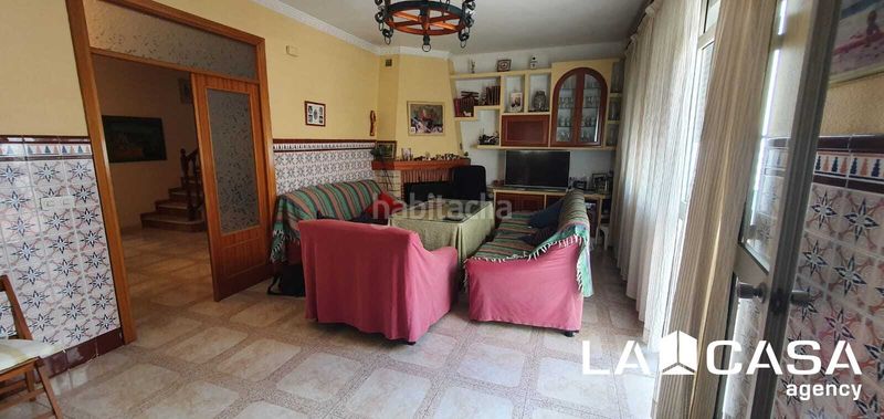 Foto 8aa57558-58be-458d-9082-63c7a439540d. Casa amb aparcament a El Arenal - La Pólvora Dos Hermanas