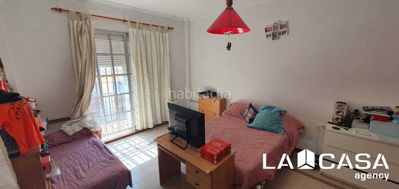 Foto 9dd692a2-3d79-4162-89a6-52f43d4214c7. Casa amb aparcament a El Arenal - La Pólvora Dos Hermanas
