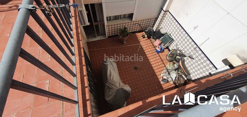 Foto d940a96b-dfbd-4261-8d2b-f5f4076ca437. Casa amb aparcament a El Arenal - La Pólvora Dos Hermanas