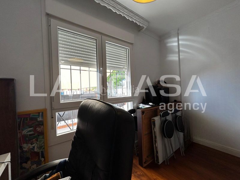 Foto ffba36d9-cb9b-4bf9-b80a-63ce94537984. Casa adossada amb aparcament a cerros de Montequinto Montequinto