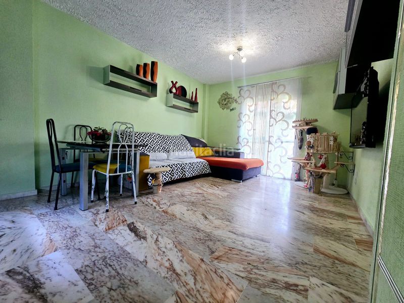 Foto 02c85ed6-7143-44ad-9826-32828794b3c9. Piso en colores - entreparques Sevilla