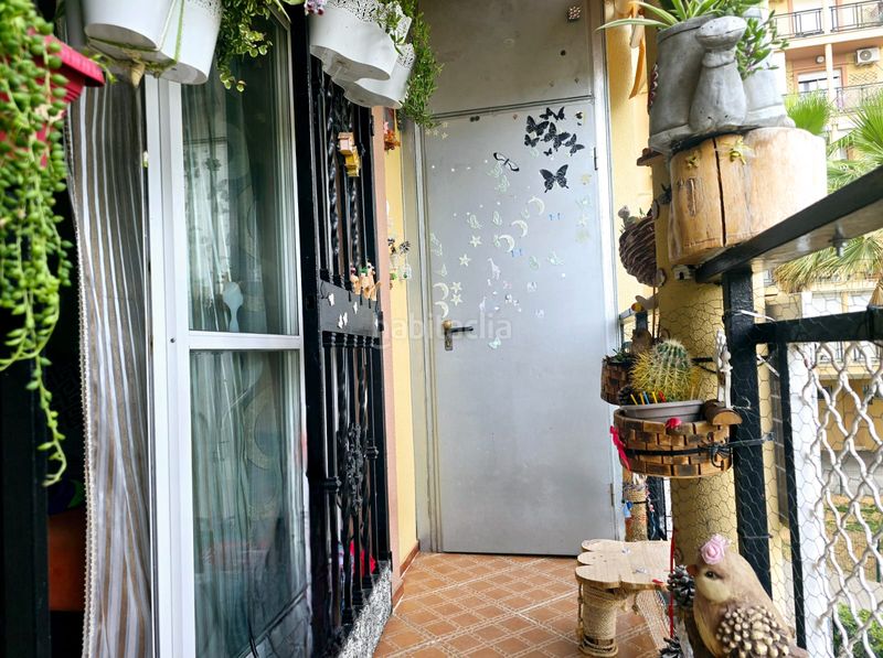 Foto 1be18bad-9e41-43ca-8b13-2aa9b2e6669d. Piso en colores - entreparques Sevilla