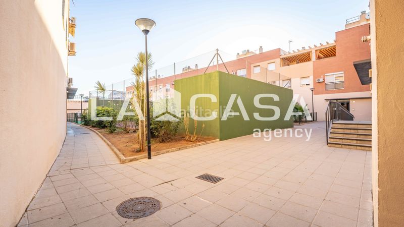Foto f48c8d15-5072-4626-9427-5dd15783e5a4. Pis amb aparcament piscina a Centro - Doña Mercedes Dos Hermanas