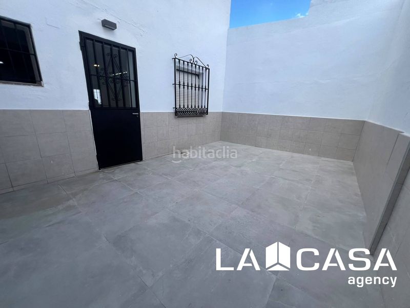 Foto 0ce3d3de-daa3-47b0-9a2a-8dbc448f9756. Casa a Mairena del Alcor