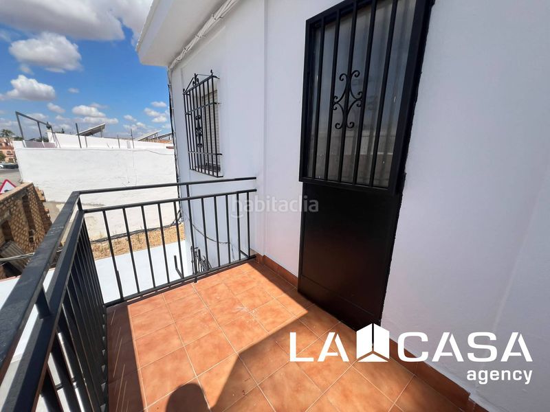 Foto 4a498f0b-3c32-4d0c-b1ff-0e2a9b06ba0d. Casa a Mairena del Alcor