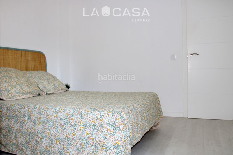 Foto 3bd020a8-9da0-40d0-9017-45fb9c4368e5. Pis amb aparcament a La Calzada - La Florida Sevilla