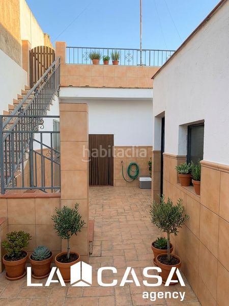 Foto a9155277-bfab-4b93-bf93-ed96073348b6. Casa in Centro - Doña Mercedes Dos Hermanas