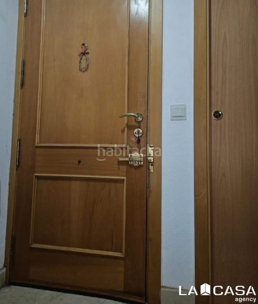 Foto 5cb65bd6-a3d9-4201-b4af-a00c674d9781. Duplex con parcheggio in colores - entreparques Sevilla