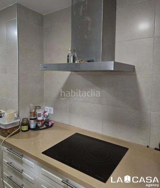 Foto 9b8f41be-eddd-4cfb-94e9-79c7677e46c0. Duplex con parcheggio in colores - entreparques Sevilla