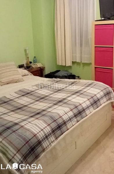 Foto eea6ec28-6438-4845-befd-6ac2f426ed0f. Duplex con parcheggio in colores - entreparques Sevilla
