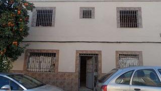 Casa a Campo de la Verdad - Miraflores. Casa con estructura y dependencias terminadas.