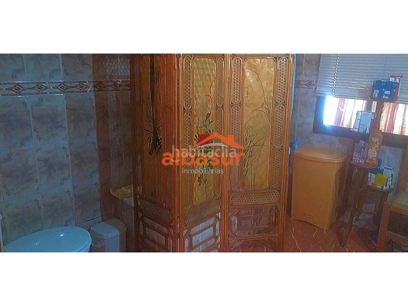 Foto 1b97bfe5-cec4-4c31-8edf-03598ef81548. Chalet magnífico chalet con piscina en Almodóvar del Río