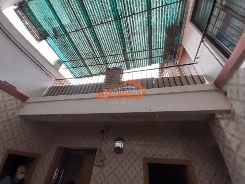 Foto 0bc13655-cdb1-4d26-b795-bc2852f895db. Casa in calle ronquillo briceño 2 in casco histórico - ribera - san basilio Córdoba