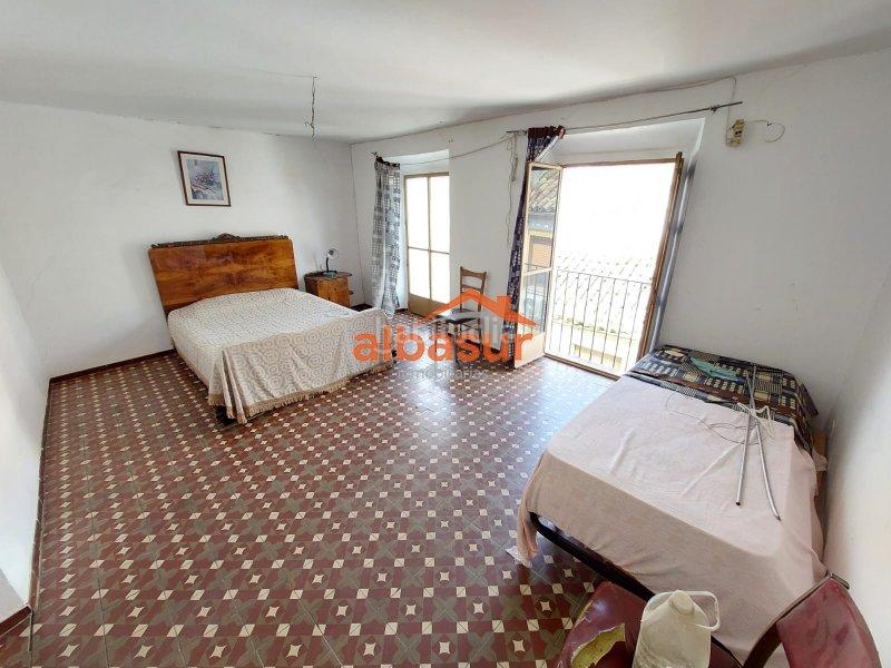 Foto 45d8d8f2-2b73-4d73-ade8-bdcbb266593c. Casa in casco histórico - ribera - san basilio Córdoba