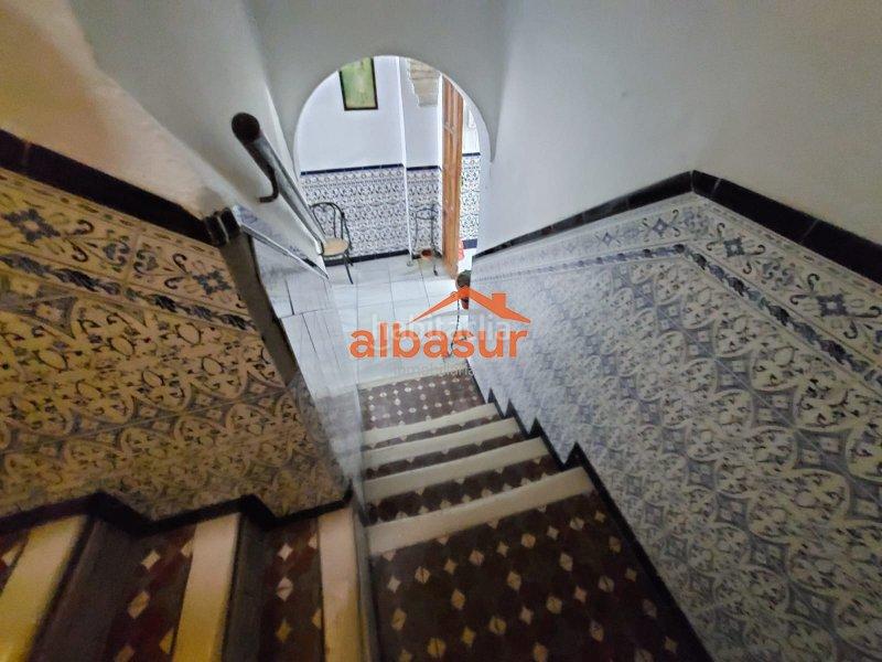 Foto f9a5f376-bf95-4817-b54e-192ea18d8cce. Casa in casco histórico - ribera - san basilio Córdoba