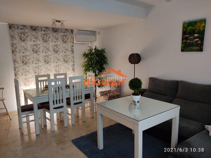 Foto f28eb807-03e8-4f0e-be63-5ff27084eac3. Maison avec chauffage dans Almodóvar del Río