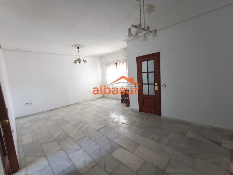 Foto 1b9f4887-0384-4d56-bb24-44e7af08a2a9. Casa a Campo de la Verdad - Miraflores Córdoba