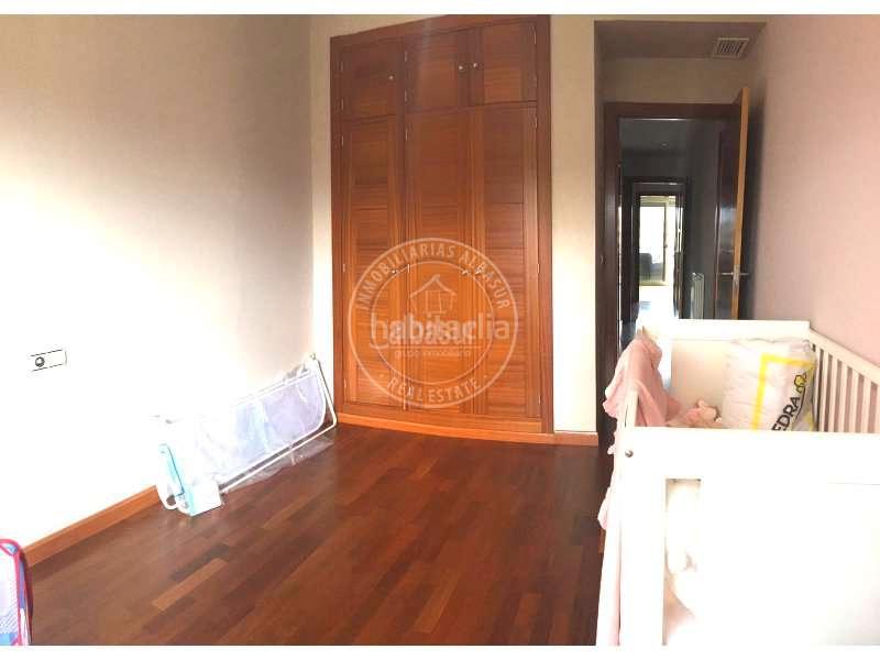 Foto 420cb244-3388-4244-83e5-73df00a72d46. Appartamento con riscaldamento parcheggio piscina in Córdoba