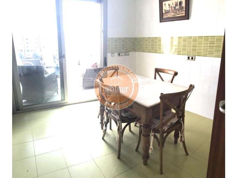 Foto 79e00779-5f13-4602-8ca9-d100757650c8. Appartamento con riscaldamento parcheggio piscina in Córdoba