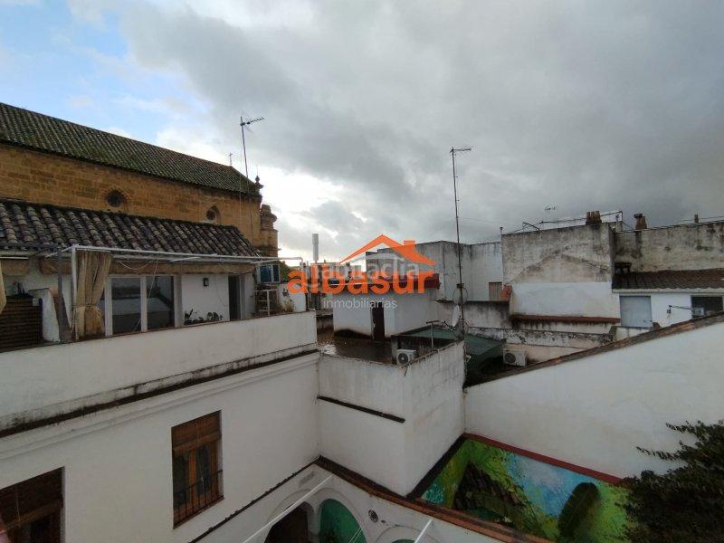 Foto 39e07e22-5fa1-492f-b2a4-d9130f40bc3b. Casa a schiera con riscaldamento in casco histórico - ribera - san basilio Córdoba