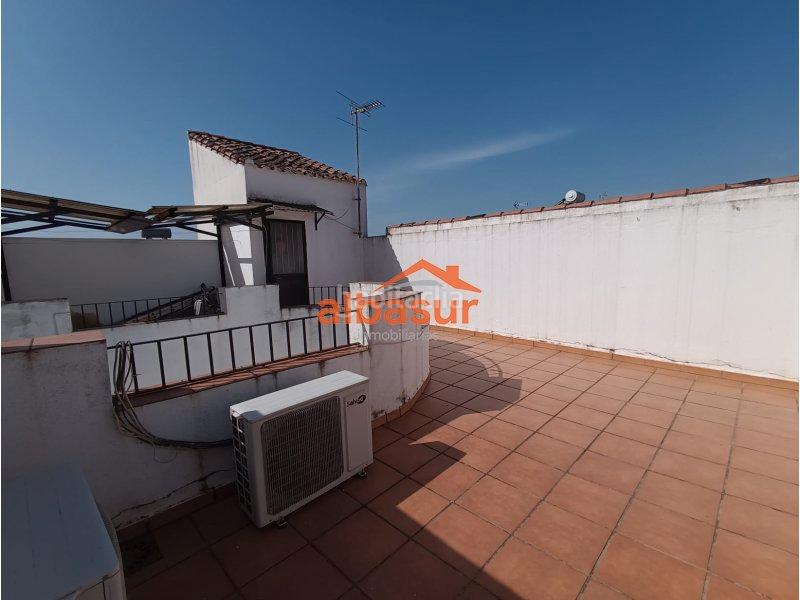 Foto 265d7a1f-6e95-4939-9c5b-d8b5cb26a03c. Casa amb calefacció a Campo de la Verdad - Miraflores Córdoba