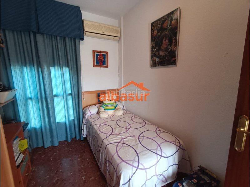 Foto 4920a77f-8ecd-4c18-9717-aca7318e71ce. Casa amb calefacció a Campo de la Verdad - Miraflores Córdoba