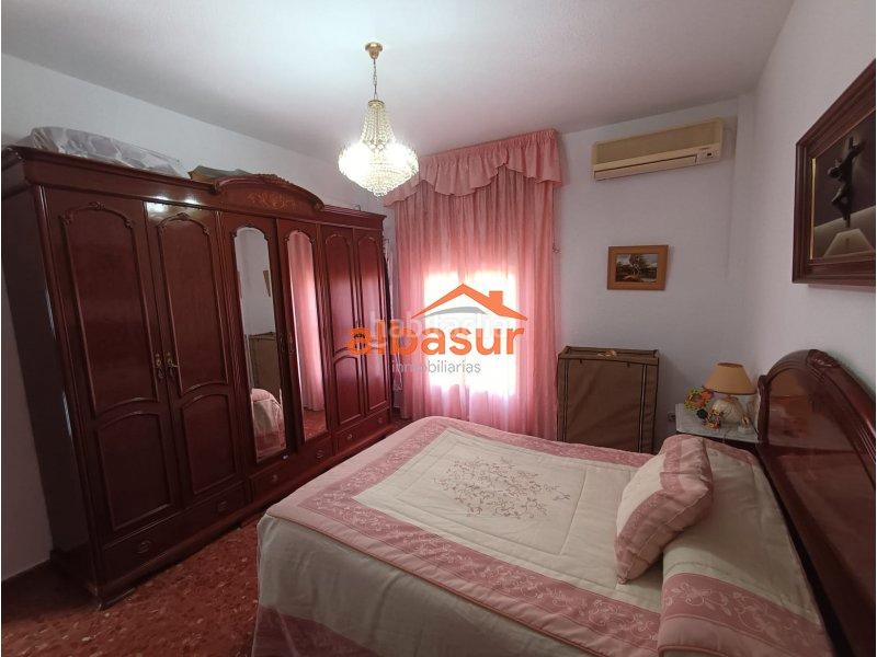 Foto abf08616-7d49-428a-a417-420dc14b124b. Casa amb calefacció a Campo de la Verdad - Miraflores Córdoba