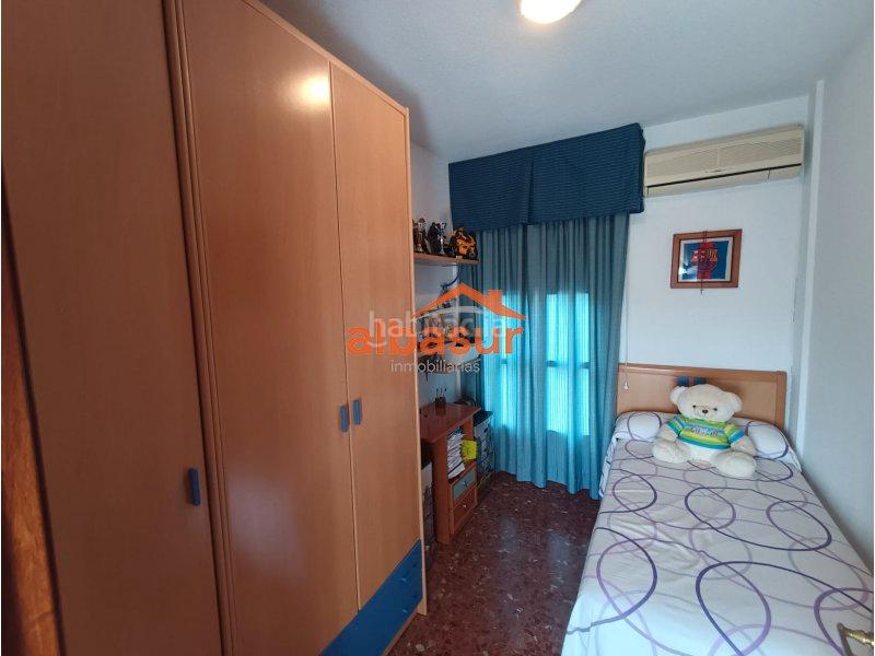 Foto eff4f469-2f68-4bda-928a-944393dcb402. Casa amb calefacció a Campo de la Verdad - Miraflores Córdoba