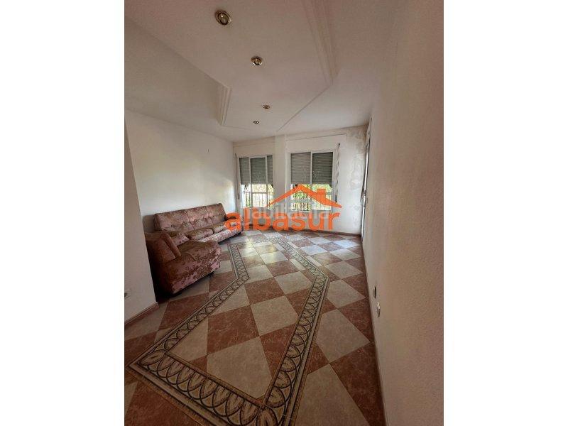 Foto 89b163d8-a313-4602-bd8b-ffdd7d2b4ede. Appartamento con parcheggio piscina in Sector Sur Córdoba