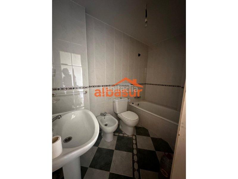 Foto c4a4eb07-7f11-4fbc-a4bd-f0960c7f103a. Appartamento con parcheggio piscina in Sector Sur Córdoba
