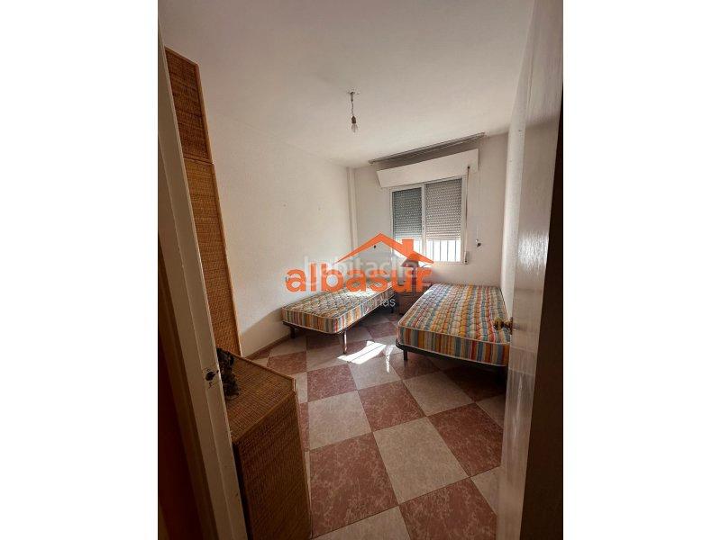 Foto f540253c-9e16-494b-94bc-9257c49dcce4. Appartamento con parcheggio piscina in Sector Sur Córdoba