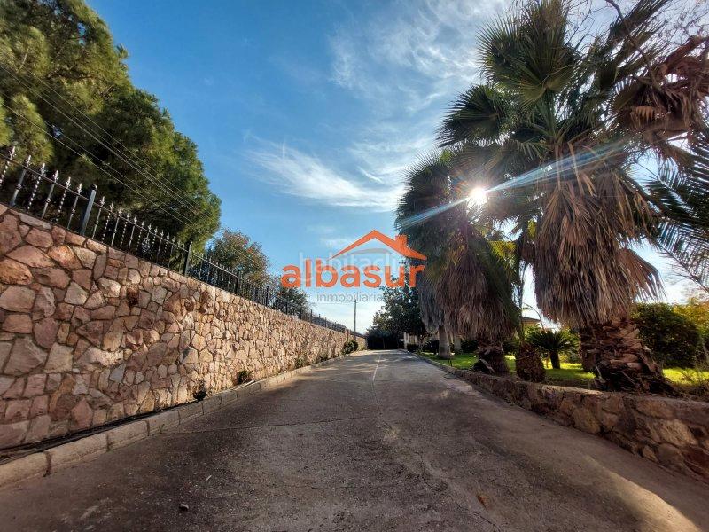 Foto 0dd0e73c-701d-460f-83fb-b2dddd2cd537. Chalet mit kamin heizung parking pool in Paraíso Arenal - La Colina Córdoba