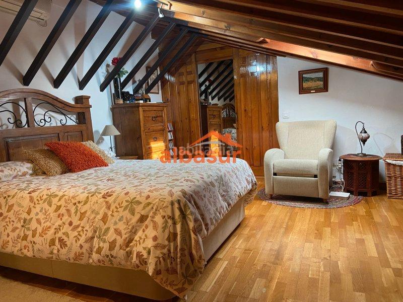 Foto e209761d-ecec-4c85-aaf8-9aa797843d0c. Duplex con riscaldamento in casco histórico - ribera - san basilio Córdoba