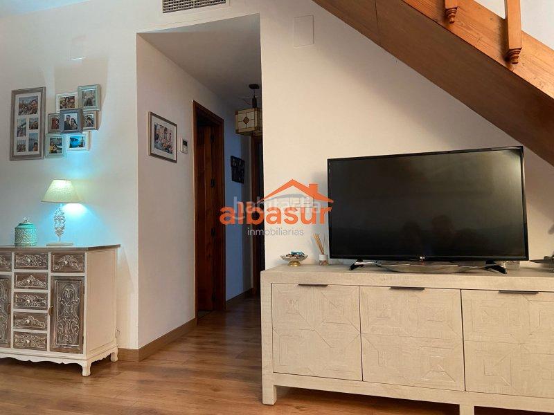 Foto eeff734e-cc90-482b-a410-e89af0f75fb1. Duplex con riscaldamento in casco histórico - ribera - san basilio Córdoba