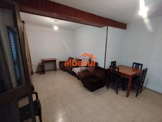 Pis a Sta. Marina - San Andrés - San Pablo - San Lorenzo. Tú piso en el corazón de santa marina
