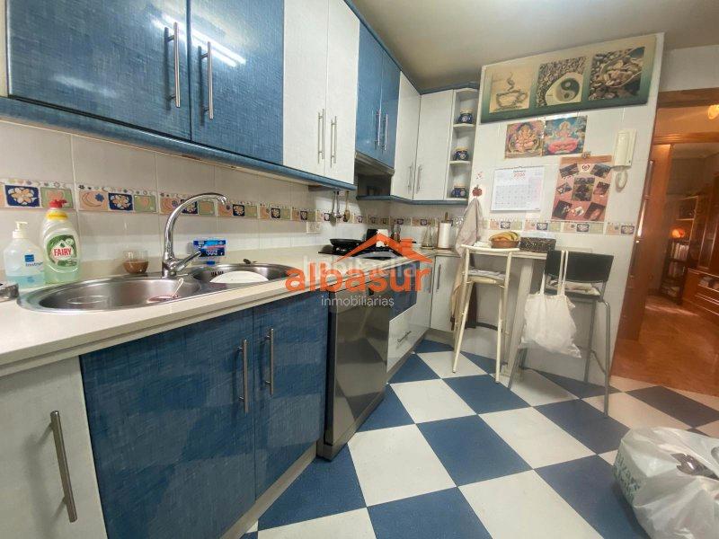 Foto 7a0da239-0042-44f7-ab3f-9ffa1274de5e. Appartamento con riscaldamento in Santa Rosa - Valdeolleros Córdoba