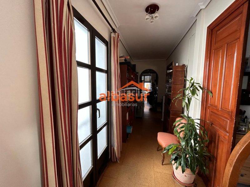 Foto 0089542c-e81c-4cd8-8616-f59e04cccd9c. Appartement avec parking dans casco histórico - ribera - san basilio Córdoba