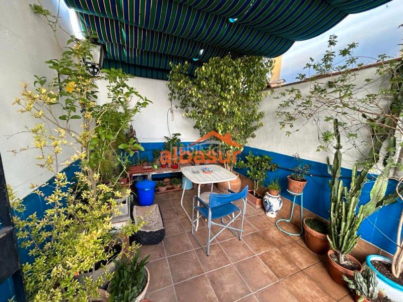 Foto 6381a3f4-4e22-45ed-a376-2e45bdb90313. Appartement avec parking dans casco histórico - ribera - san basilio Córdoba