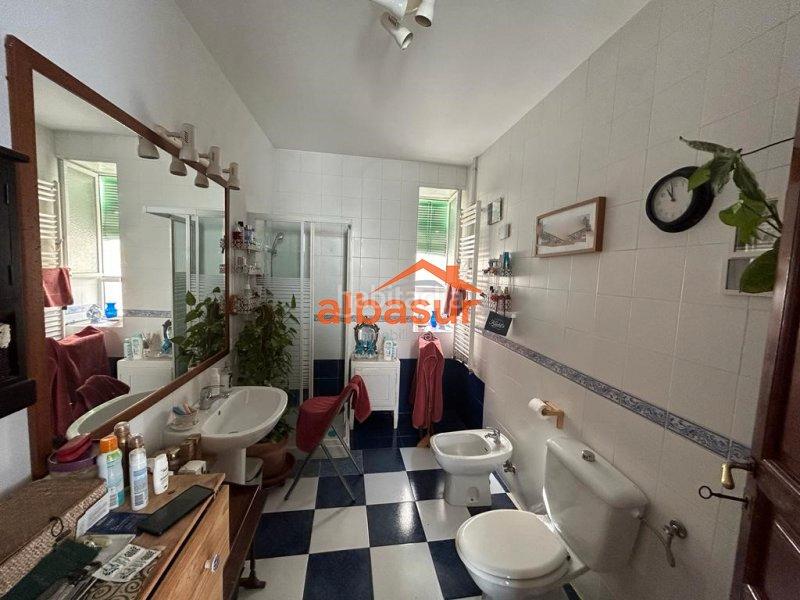 Foto a6c0a072-37e2-4ffd-a163-fa467ead96da. Appartement avec parking dans casco histórico - ribera - san basilio Córdoba