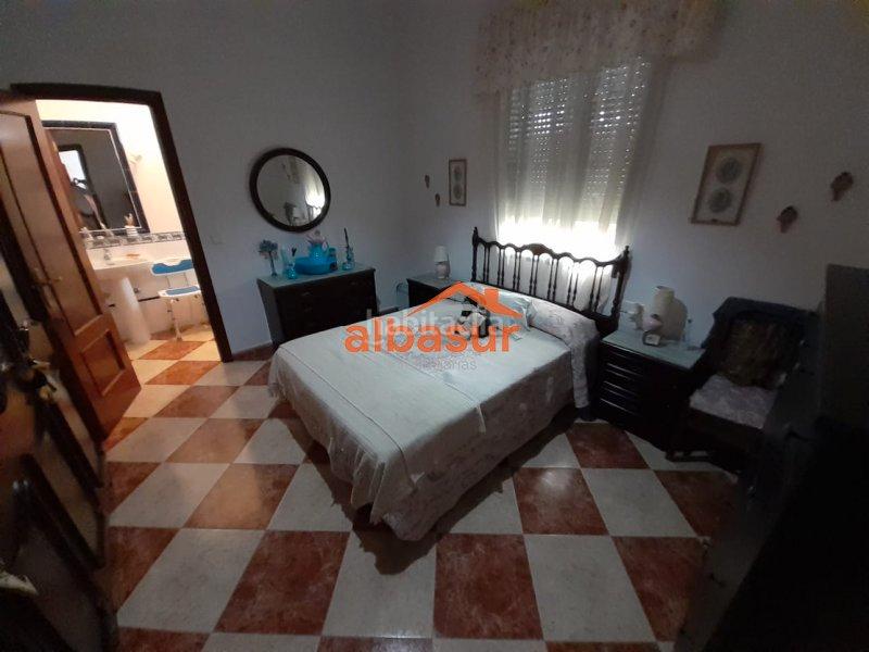 Foto 252878b1-44c1-47c4-bb44-b6722485814e. Casa gran casa independiente en san pedro en casco histórico - ribera - san basilio Córdoba