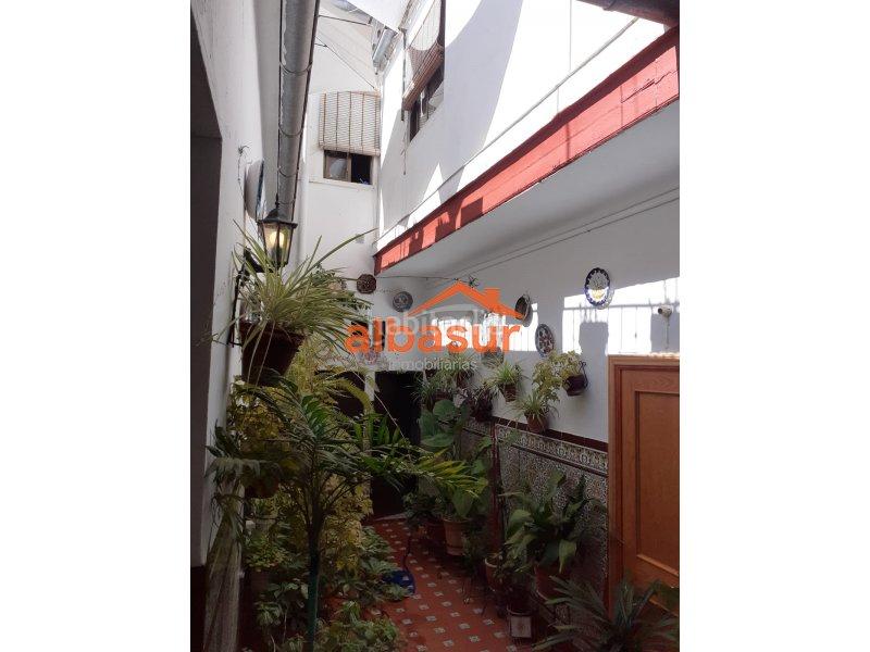 Foto 583f9701-19c9-4d1a-9fb0-afcea56056af. Casa gran casa independiente en san pedro en casco histórico - ribera - san basilio Córdoba