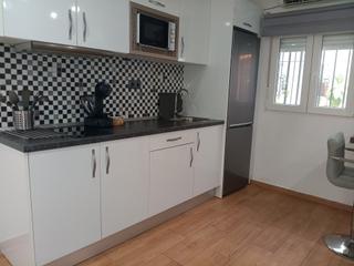 Appartement à Centro. ¡te presentamos piso en bajo en la juderia dividido en dos vivie