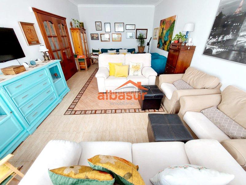 Foto f5fb3d0d-7f56-4b85-9eb6-e0b351e0f5ba. Masia a barrio majaneque 22a a El Higuerón Córdoba