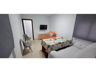 Flat in Calle Vázquez Aroca