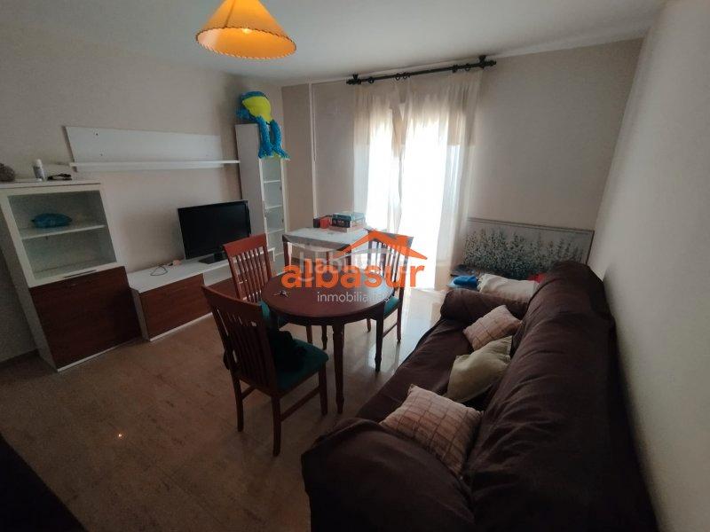 Foto 0dd1174d-ab75-4e13-881b-eb5232c7786f. Location appartement dans casco histórico - ribera - san basilio Córdoba