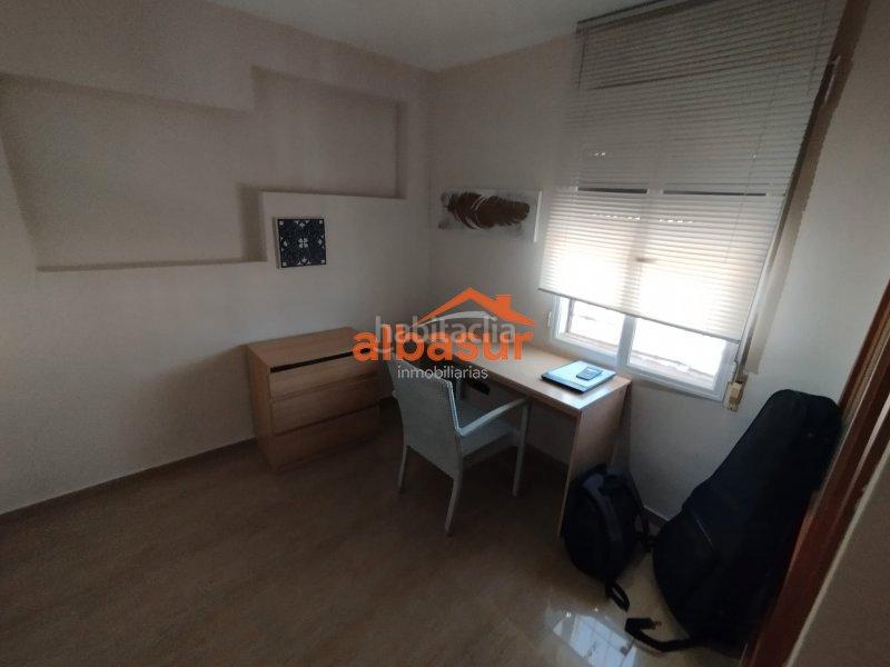 Foto 36e27fee-4311-4fa3-a27d-13ed82463061. Location appartement dans casco histórico - ribera - san basilio Córdoba